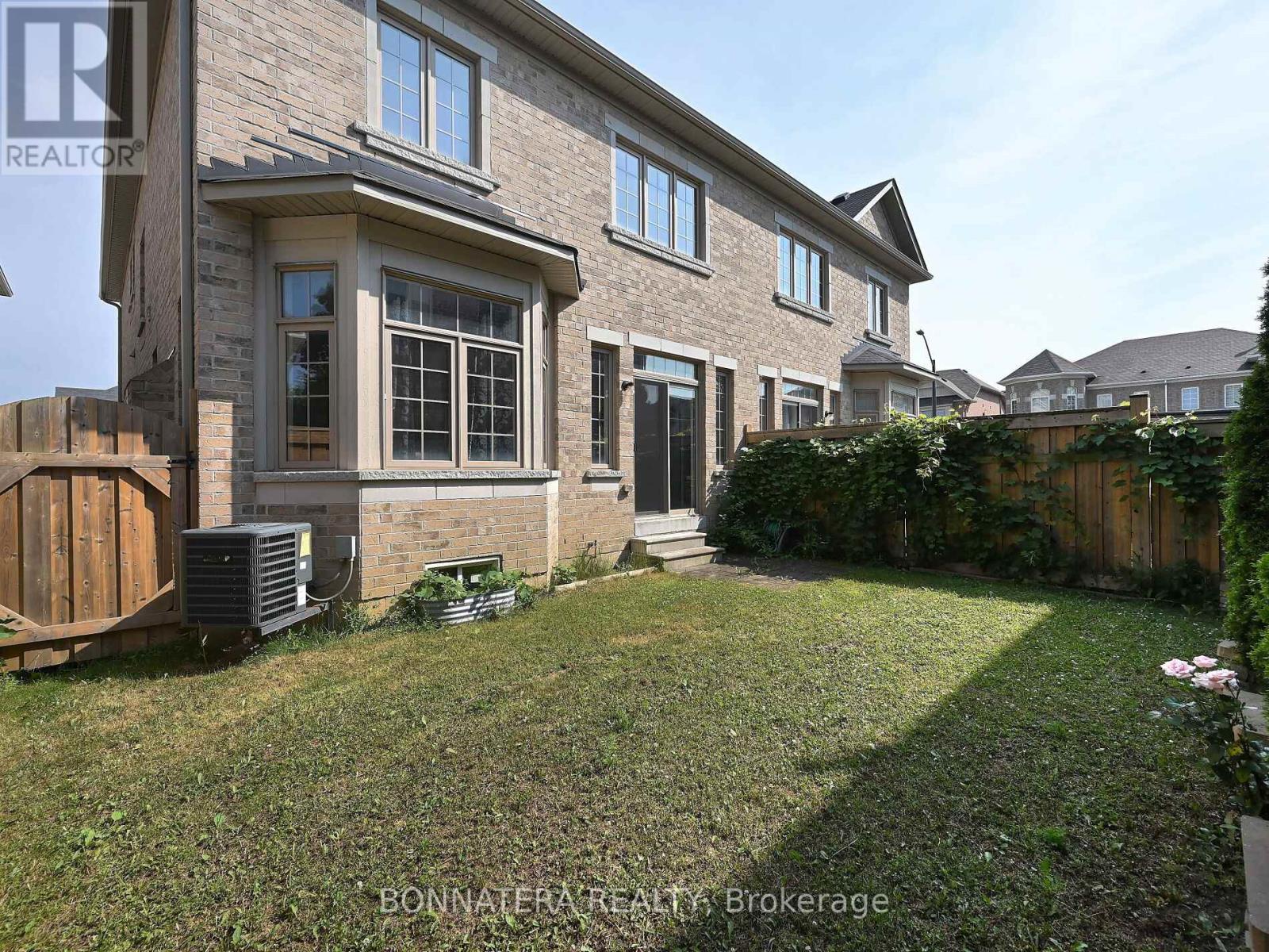 Photo 47 of 5679 Ethan Drive, Mississauga ON