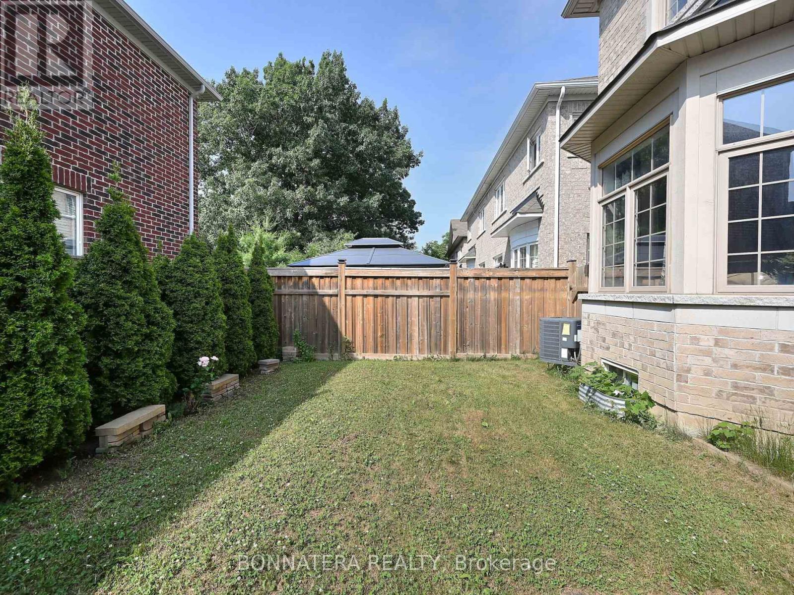 Photo 49 of 5679 Ethan Drive, Mississauga ON