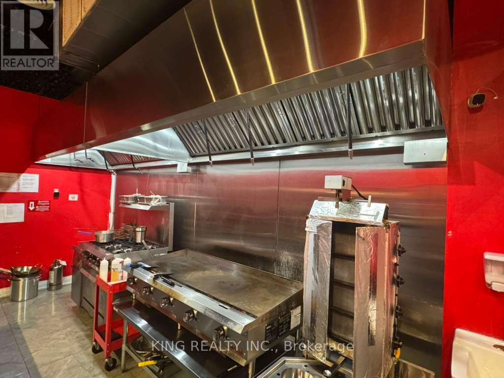 Photo 5 of 75 100 Maritime Ontario Boulevard, Brampton ON