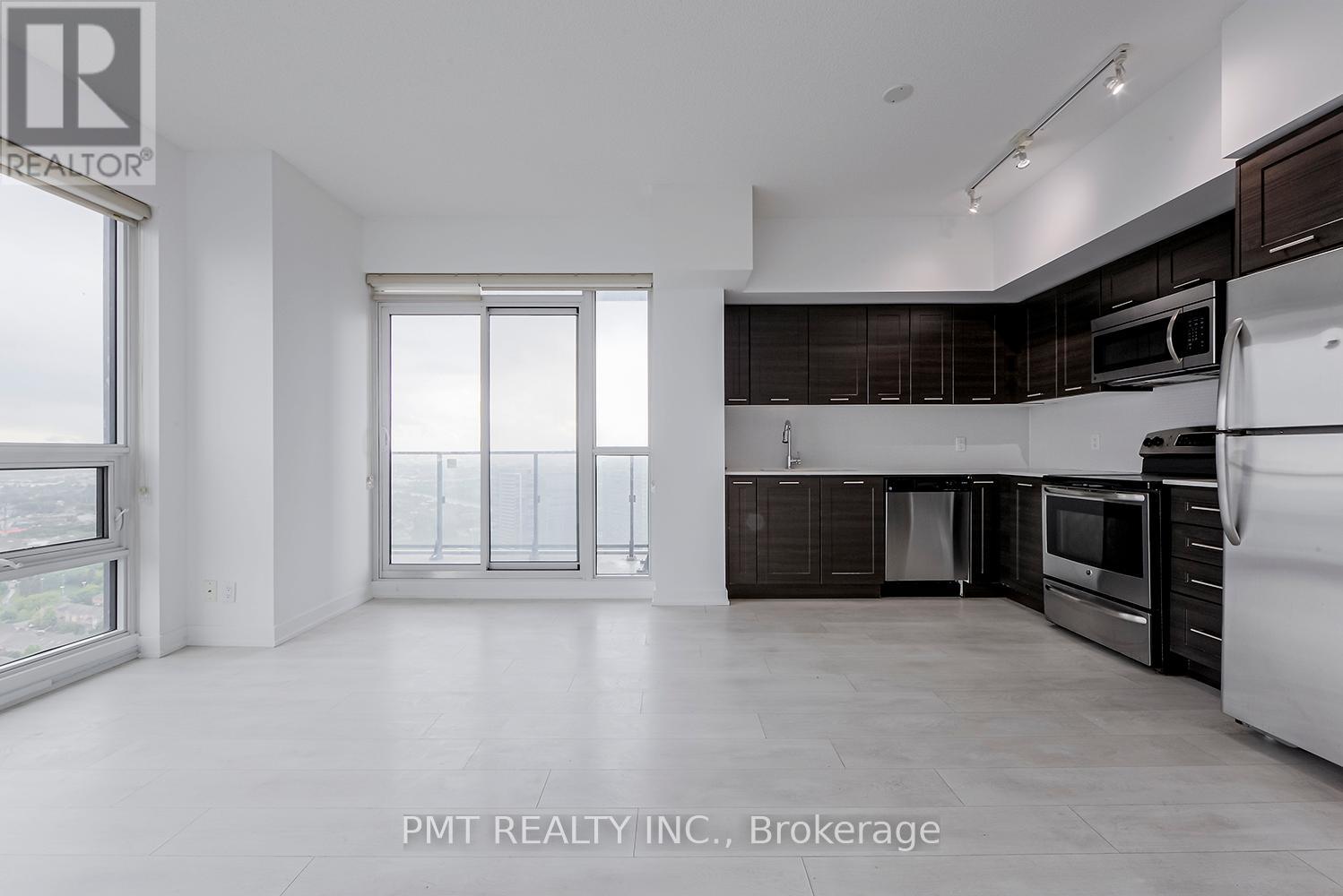Photo 10 of 3902 2220 Lake Shore Boulevard W, Toronto ON