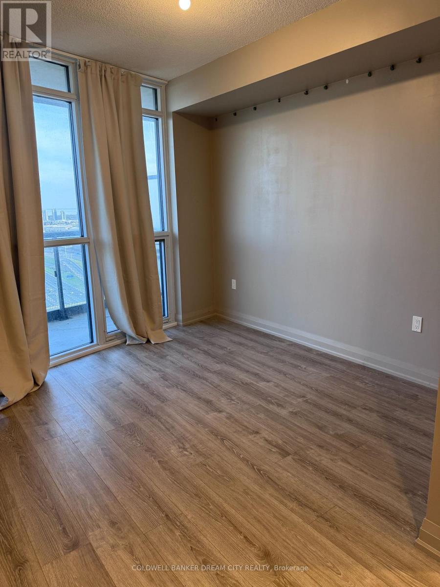 Photo 1 of 2708 30 Gibbs Road, Toronto ON