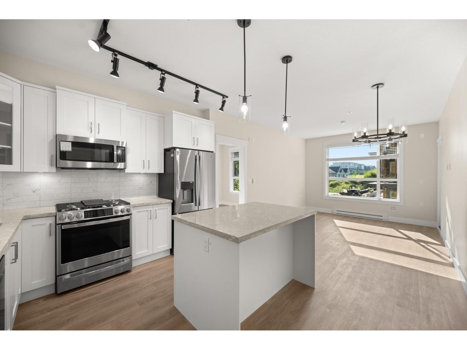 Photo 4 of 209 20926 83 Avenue, Langley BC