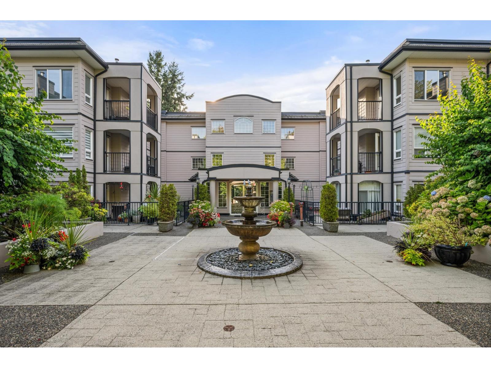 Photo 1 of 301 1533 Best Street, White Rock BC