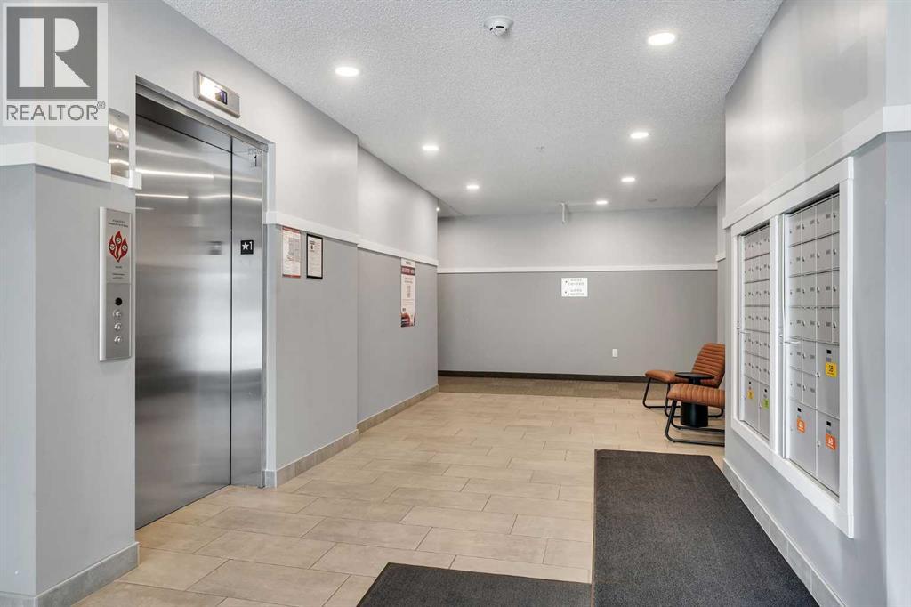 Photo 26 of 1311 33 Carringham Gate Nw, Calgary AB