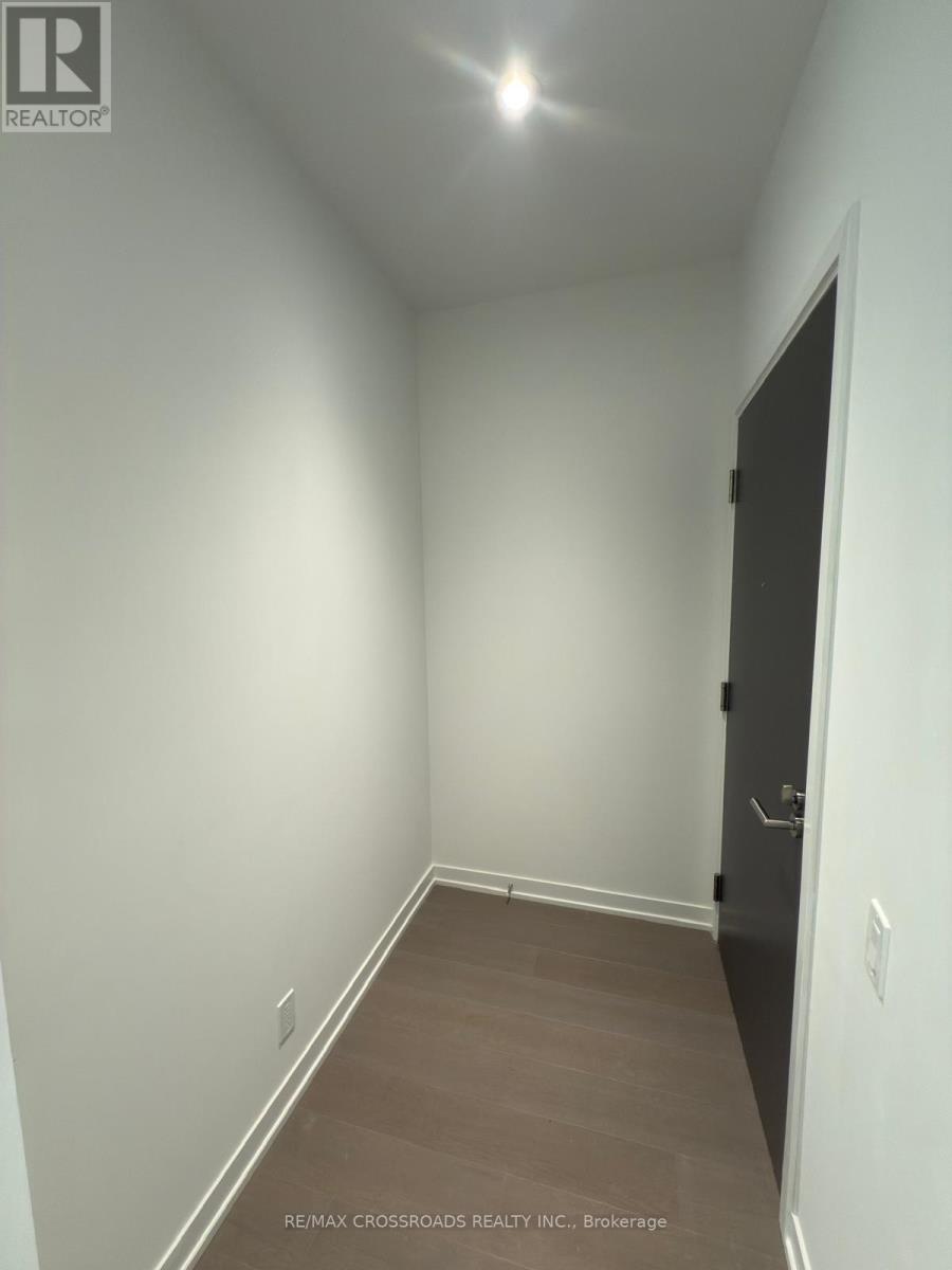 Photo 16 of 3304 39 Mary Street, Barrie ON