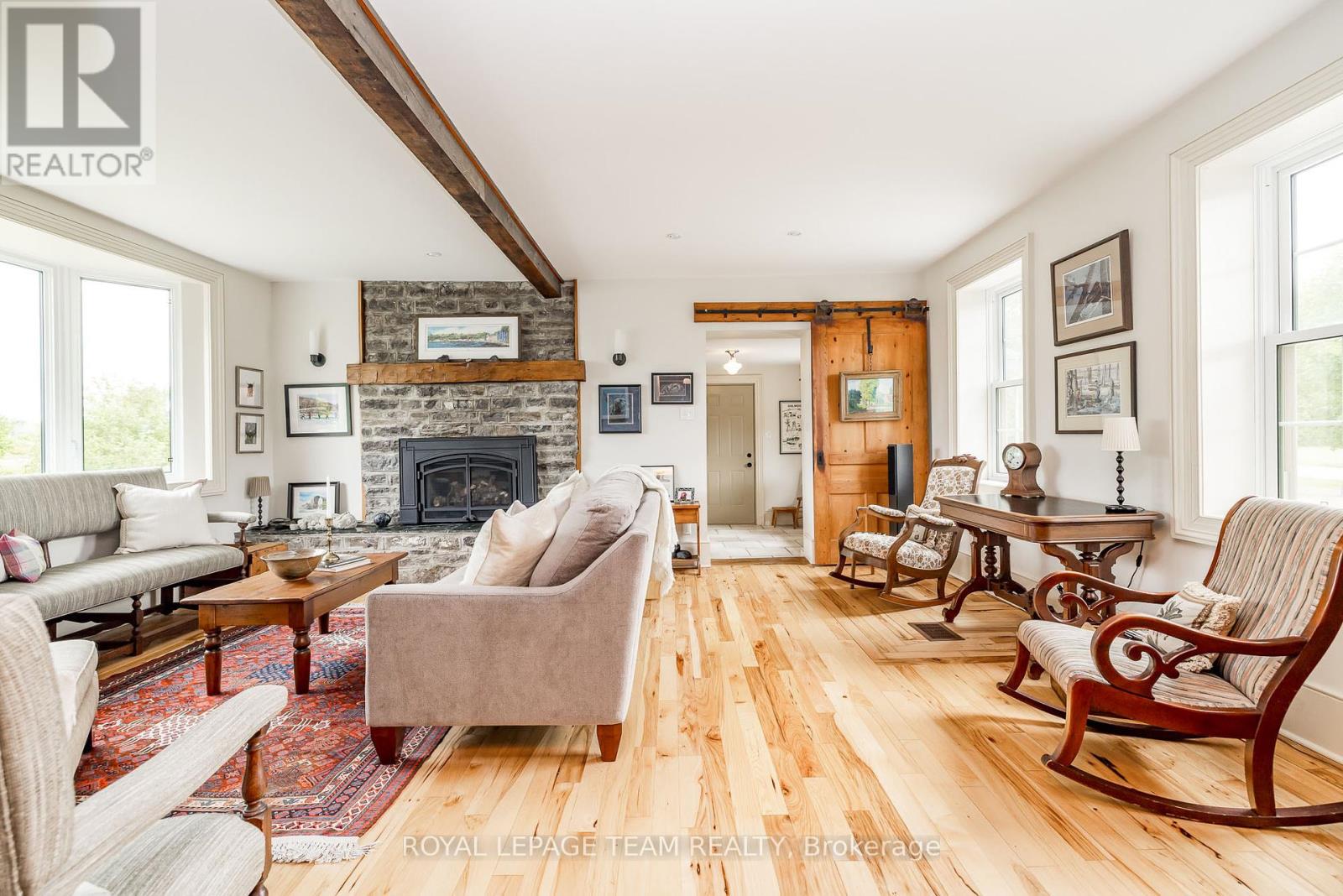 Photo 22 of 437 County 23 Road, Merrickvillewolford ON