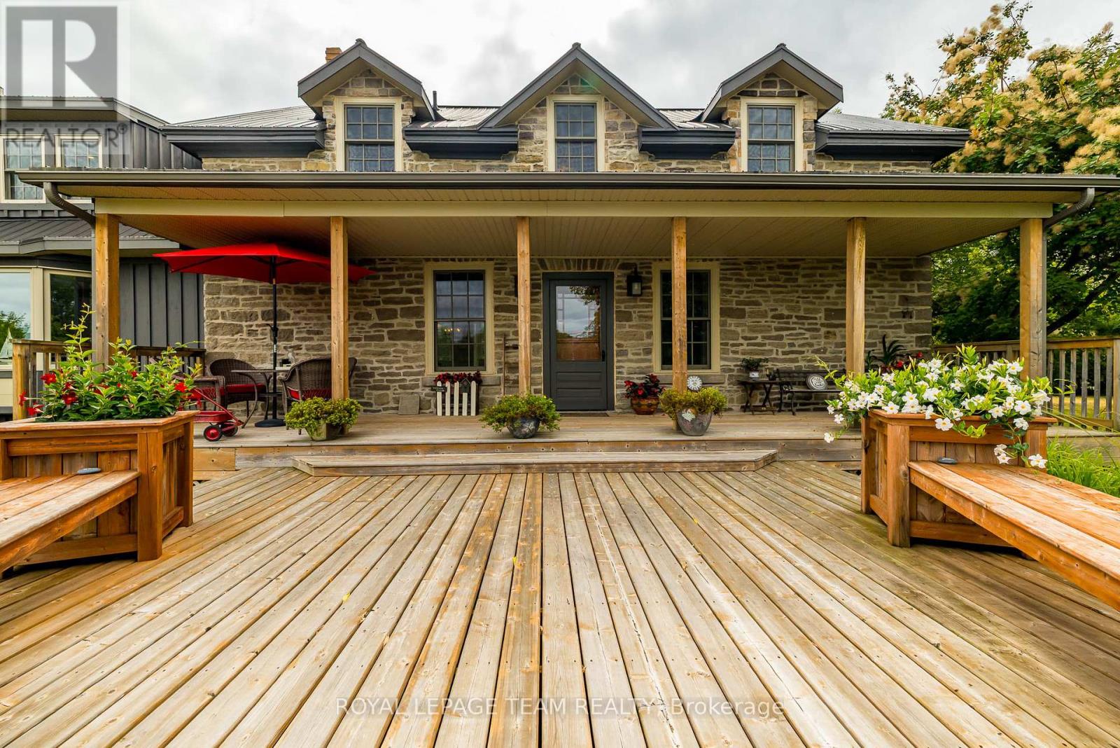 Photo 31 of 437 County 23 Road, Merrickvillewolford ON