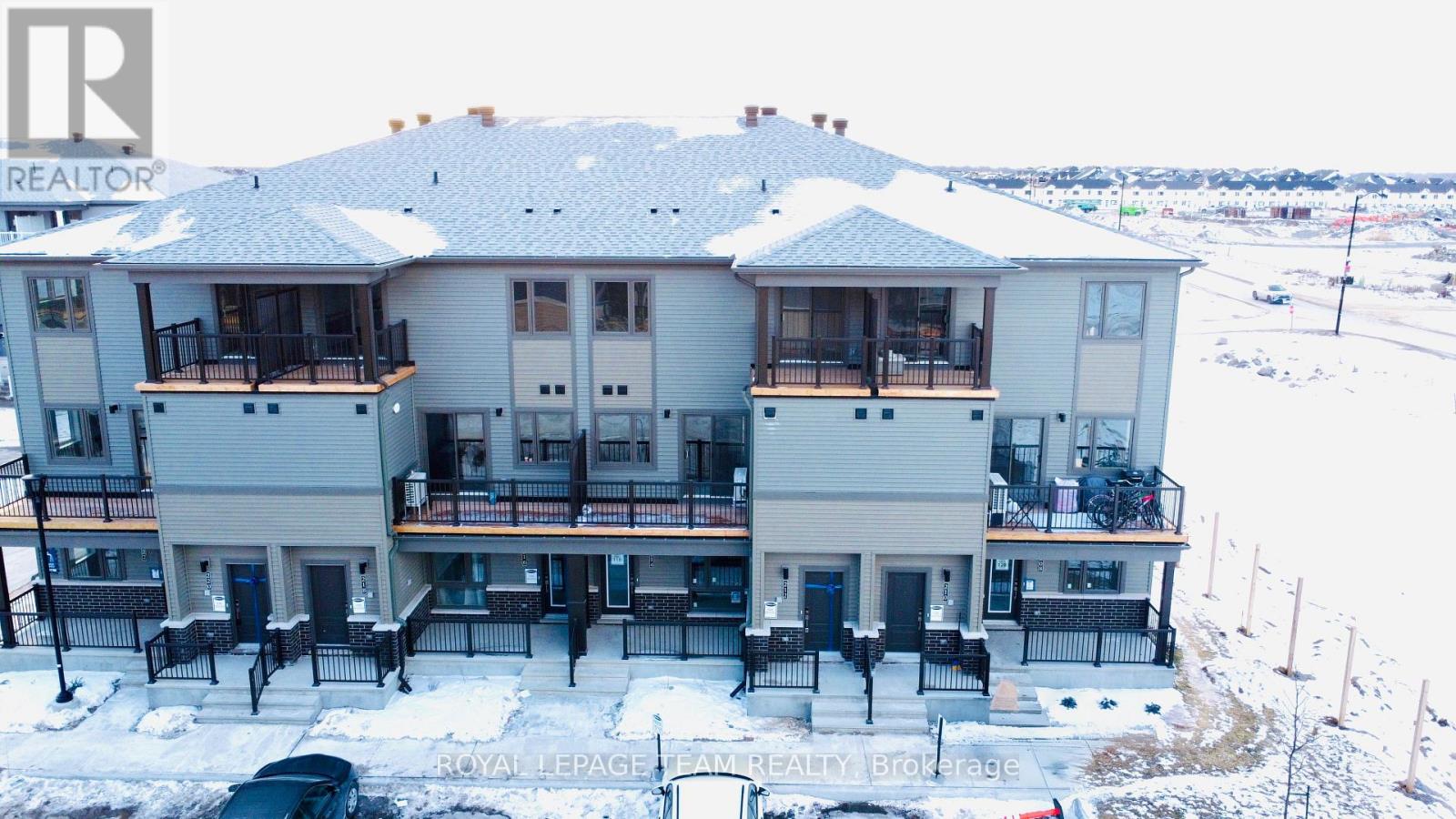 Photo 6 of 212 Parnian Pvt, Ottawa ON