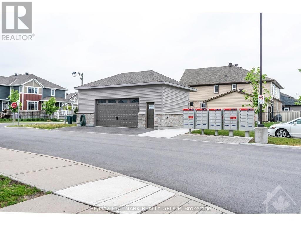 Photo 26 of 10 340 Tribeca Private, Ottawa ON