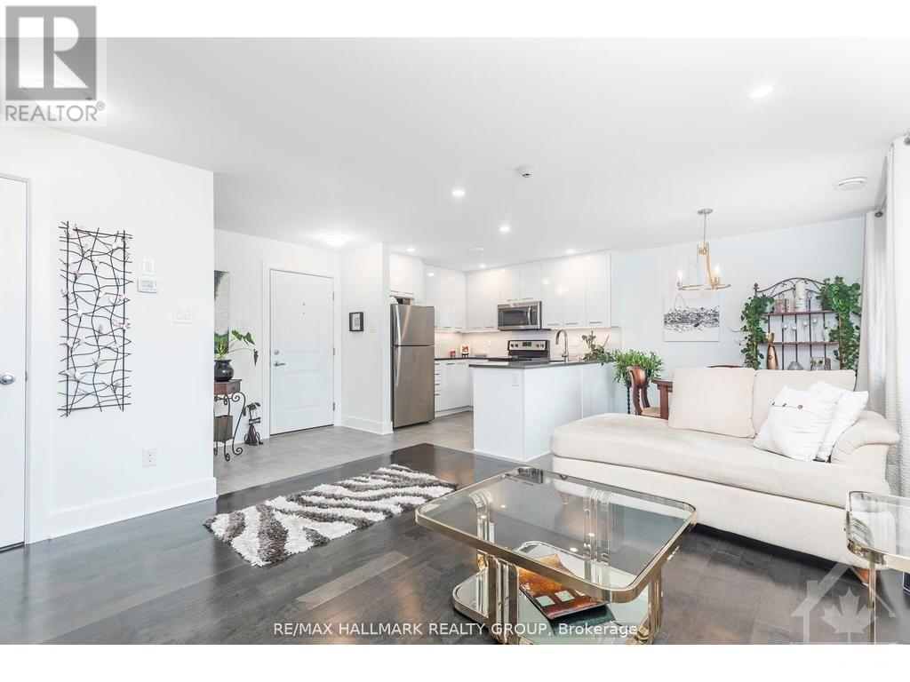 Photo 7 of 10 340 Tribeca Private, Ottawa ON
