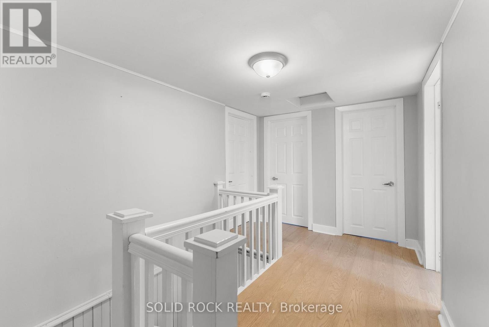 Photo 18 of 60 Hugh Street S, Arnprior ON
