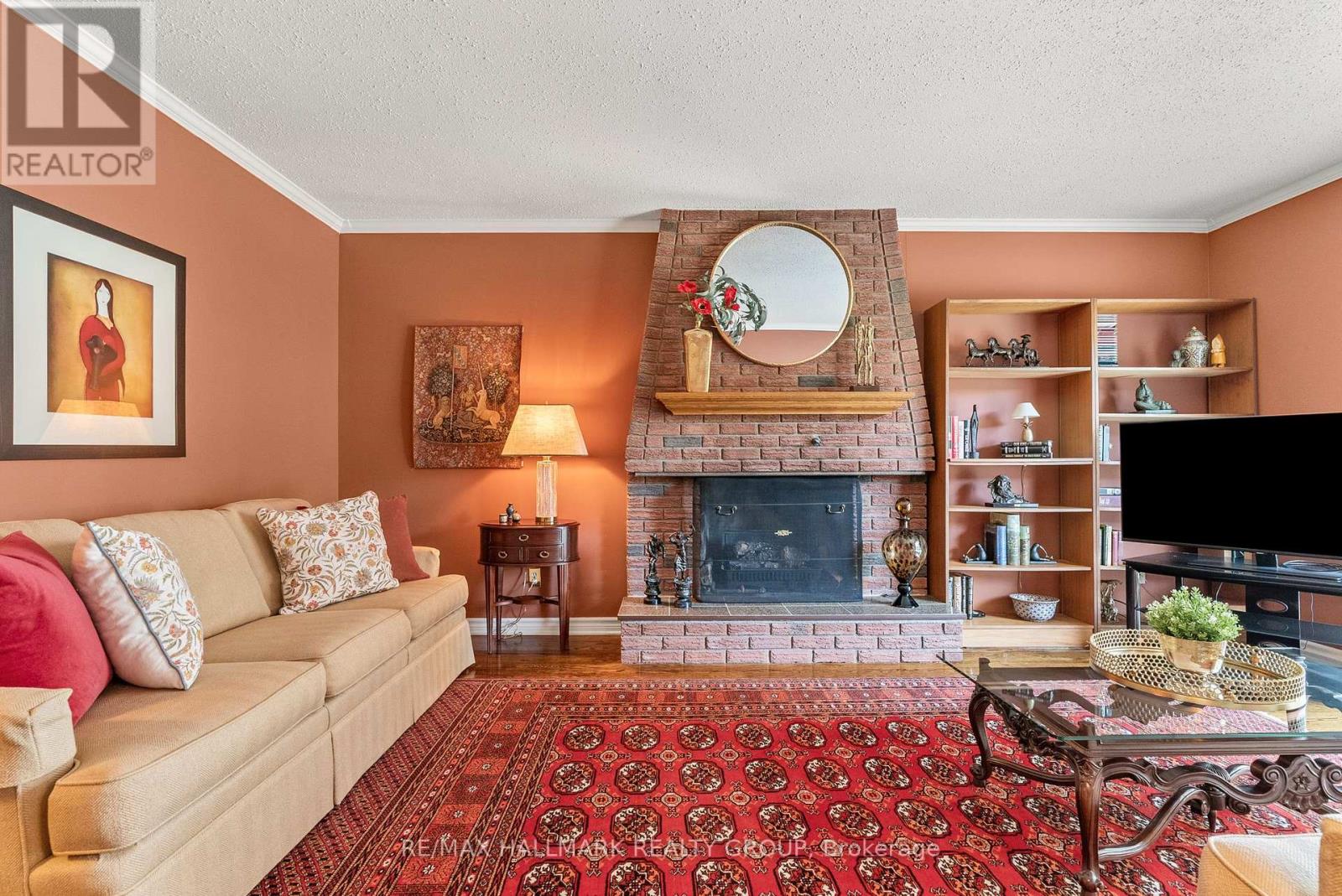 Photo 32 of 52 Knollsbrook Drive, Ottawa ON