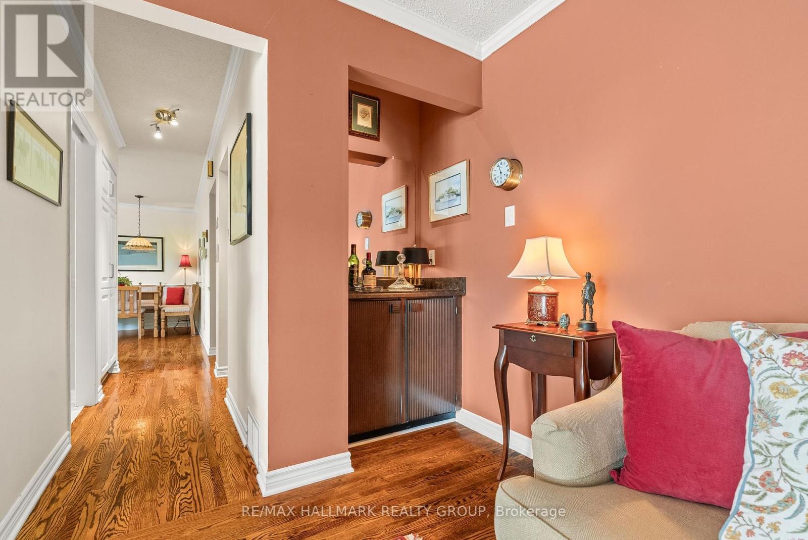 Photo 20 of 52 Knollsbrook Drive, Ottawa ON