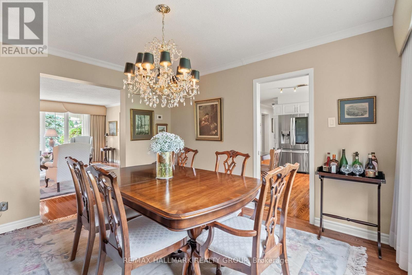 Photo 11 of 52 Knollsbrook Drive, Ottawa ON