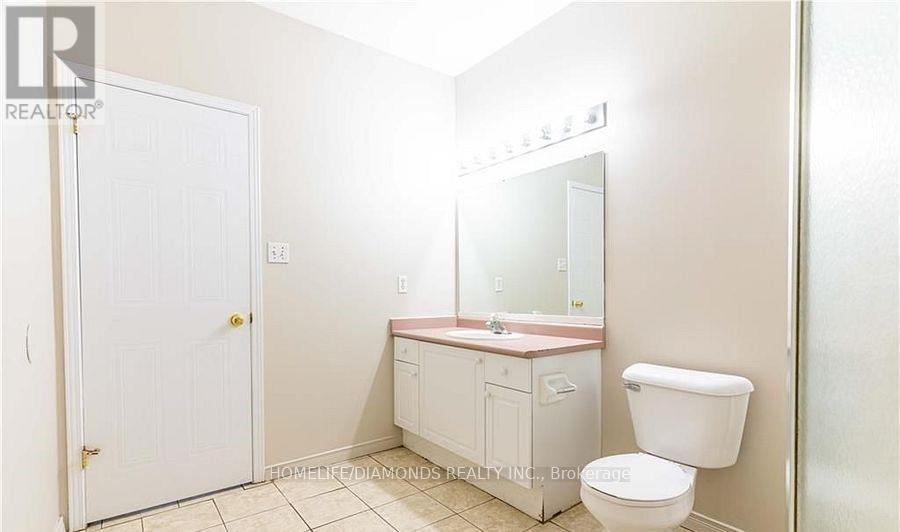 Photo 24 of 209 Thurman Circle, London East ON