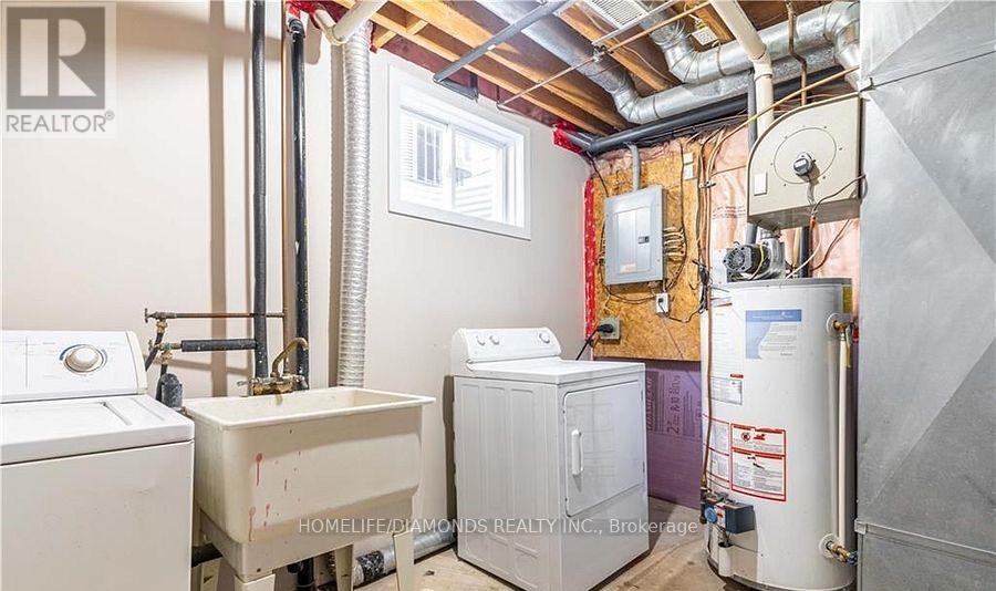Photo 3 of 209 Thurman Circle, London East ON