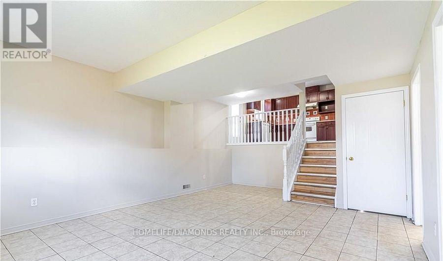 Photo 5 of 209 Thurman Circle, London East ON