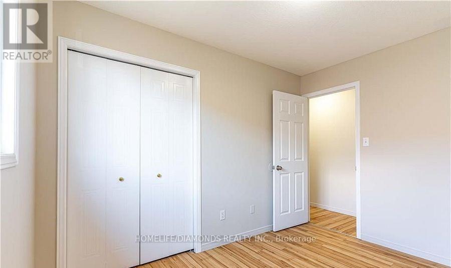 Photo 16 of 209 Thurman Circle, London East ON