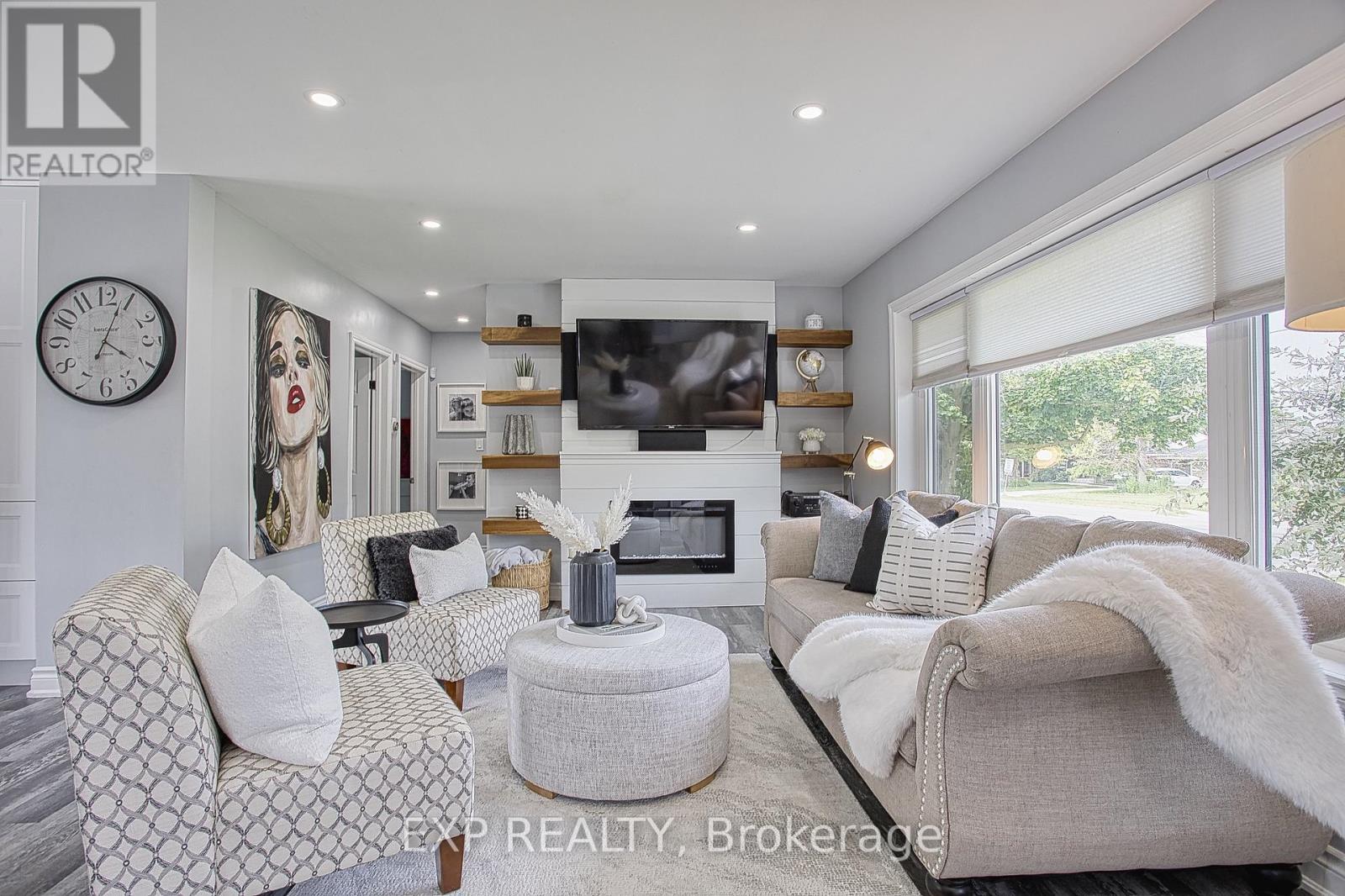 Photo 18 of 4382 Central Avenue, Lincoln ON