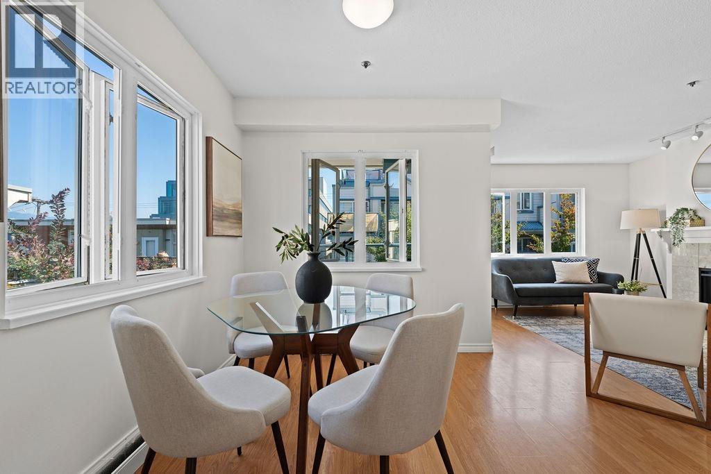 Photo 18 of 206 629 7th Avenue, Vancouver BC
