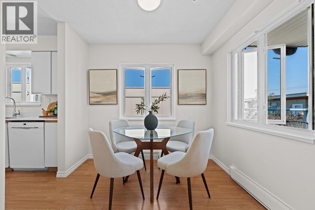 Photo 4 of 206 629 7th Avenue, Vancouver BC