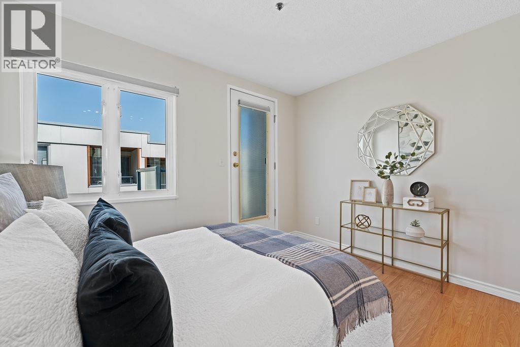 Photo 8 of 206 629 7th Avenue, Vancouver BC