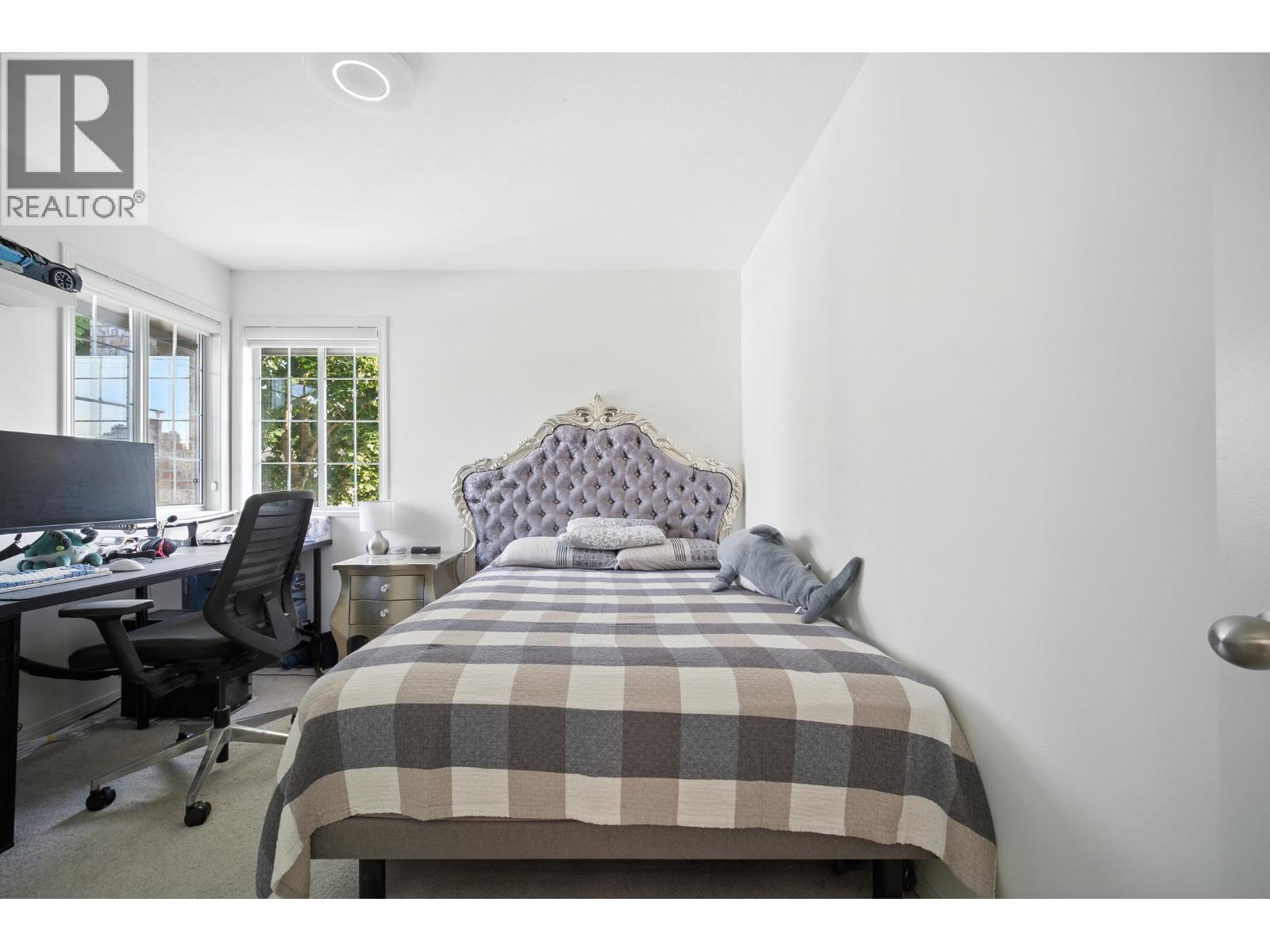Photo 18 of 1 4411 Williams Road, Richmond BC