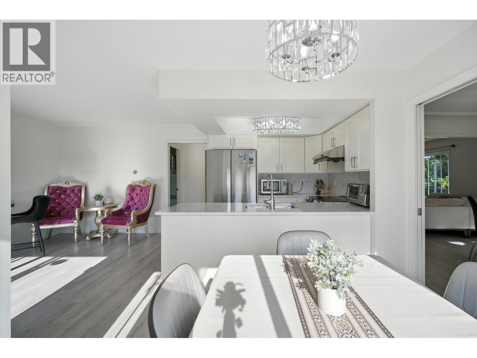Photo 8 of 1 4411 Williams Road, Richmond BC
