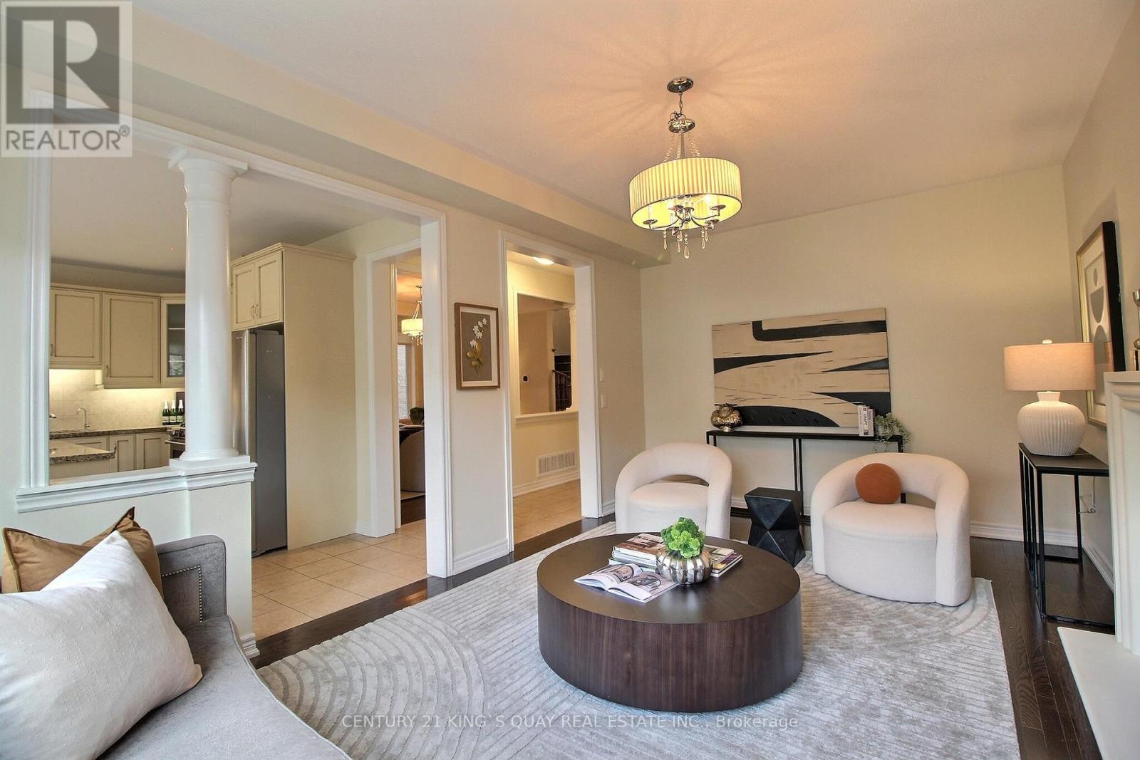 Single Family House for Sale in  LAUDERDALE DRIVE Vaughan (Patterson) 