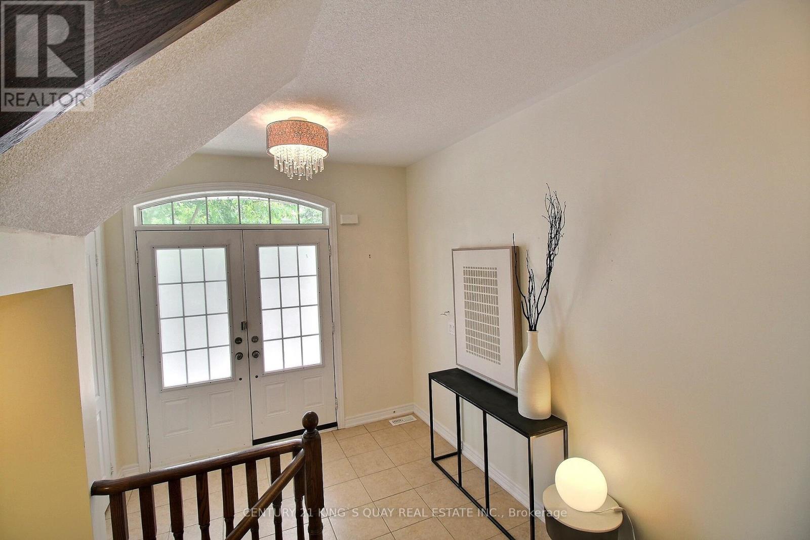 Single Family House for Sale in  LAUDERDALE DRIVE Vaughan (Patterson) 