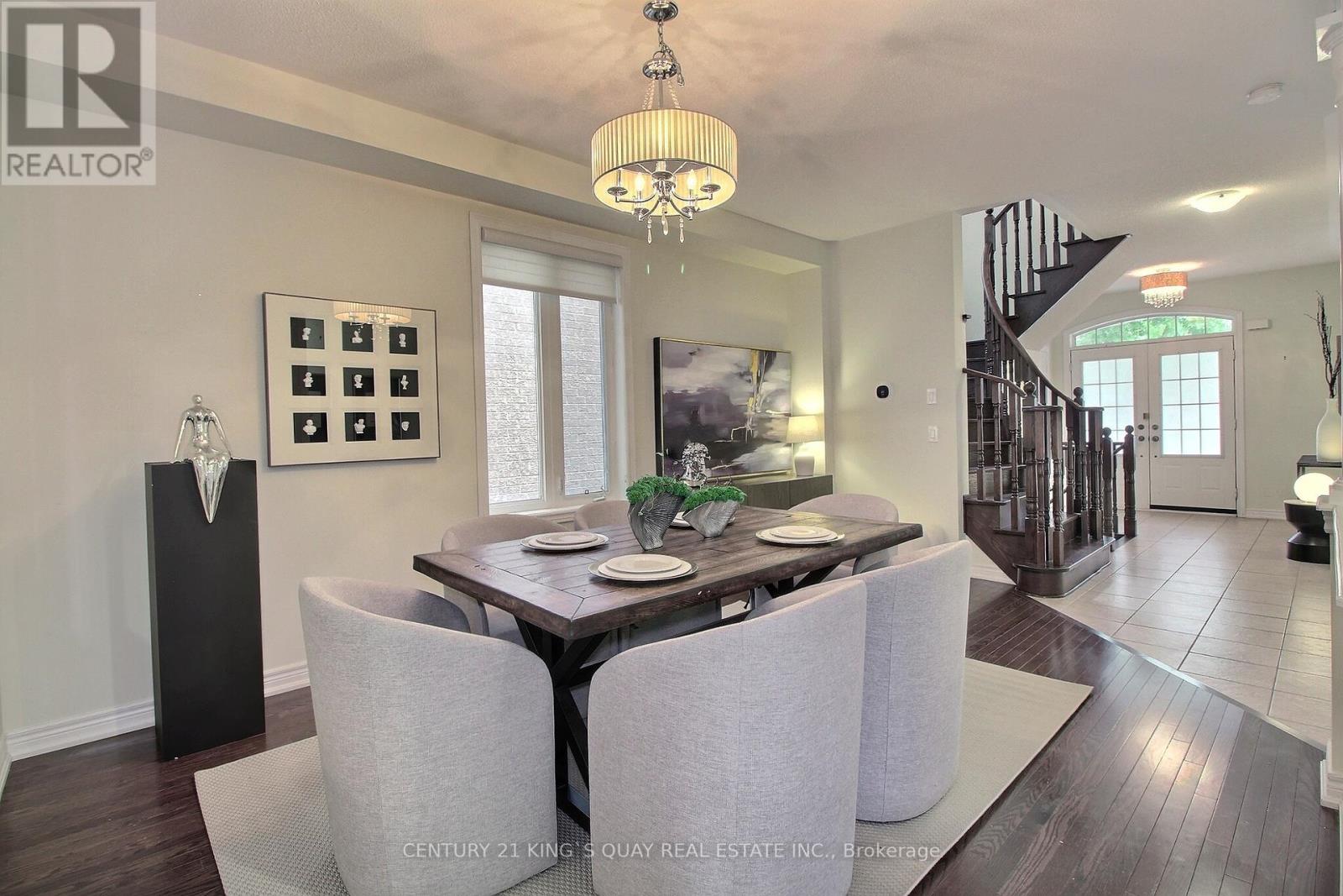Single Family House for Sale in  LAUDERDALE DRIVE Vaughan (Patterson) 