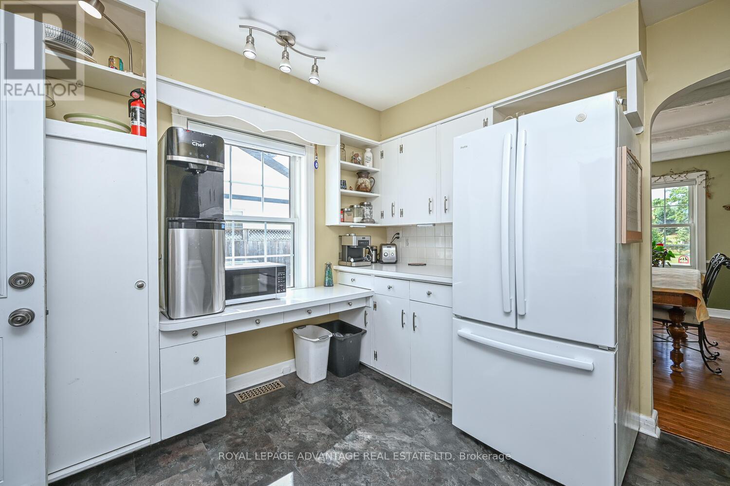 Photo 10 of 67 Jasper Avenue, Smiths Falls ON
