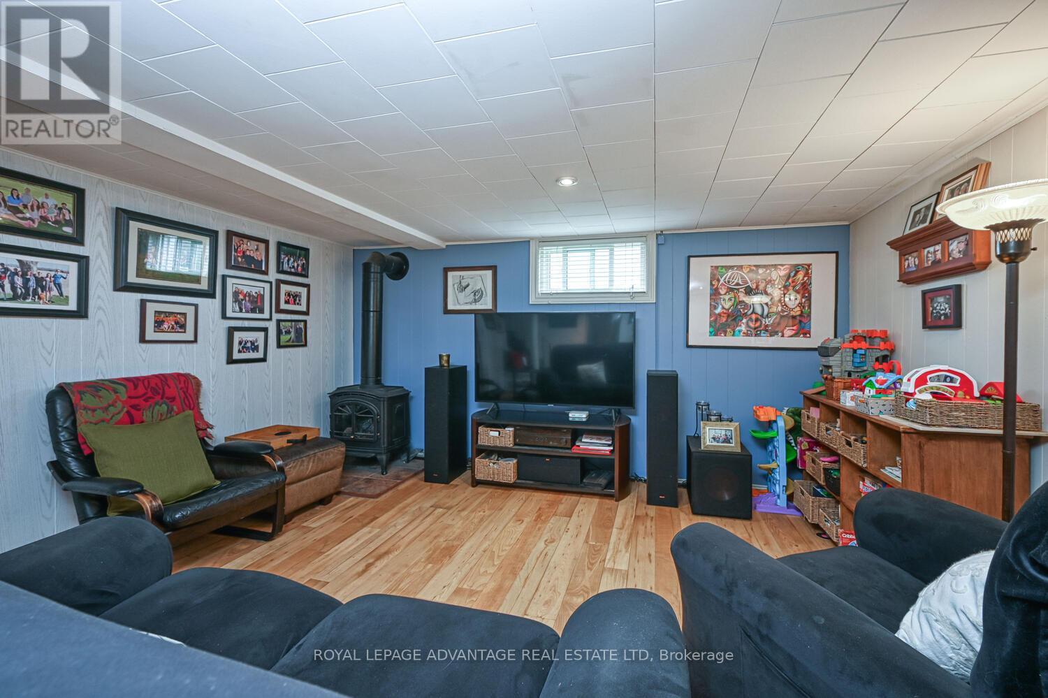 Photo 24 of 67 Jasper Avenue, Smiths Falls ON
