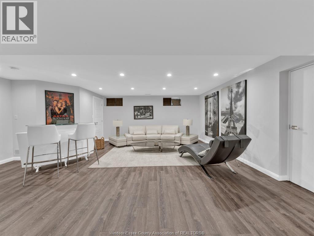 Photo 23 of 11965 Riverside Drive East, Windsor ON
