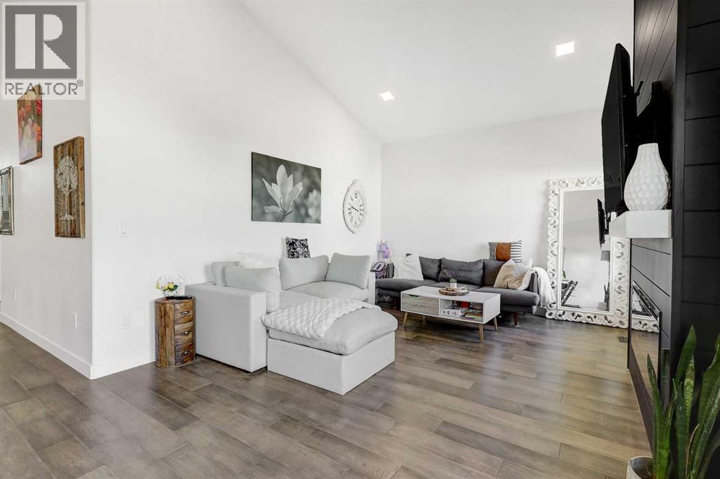 Photo 11 of 7106 85 A Street, Grande Prairie AB