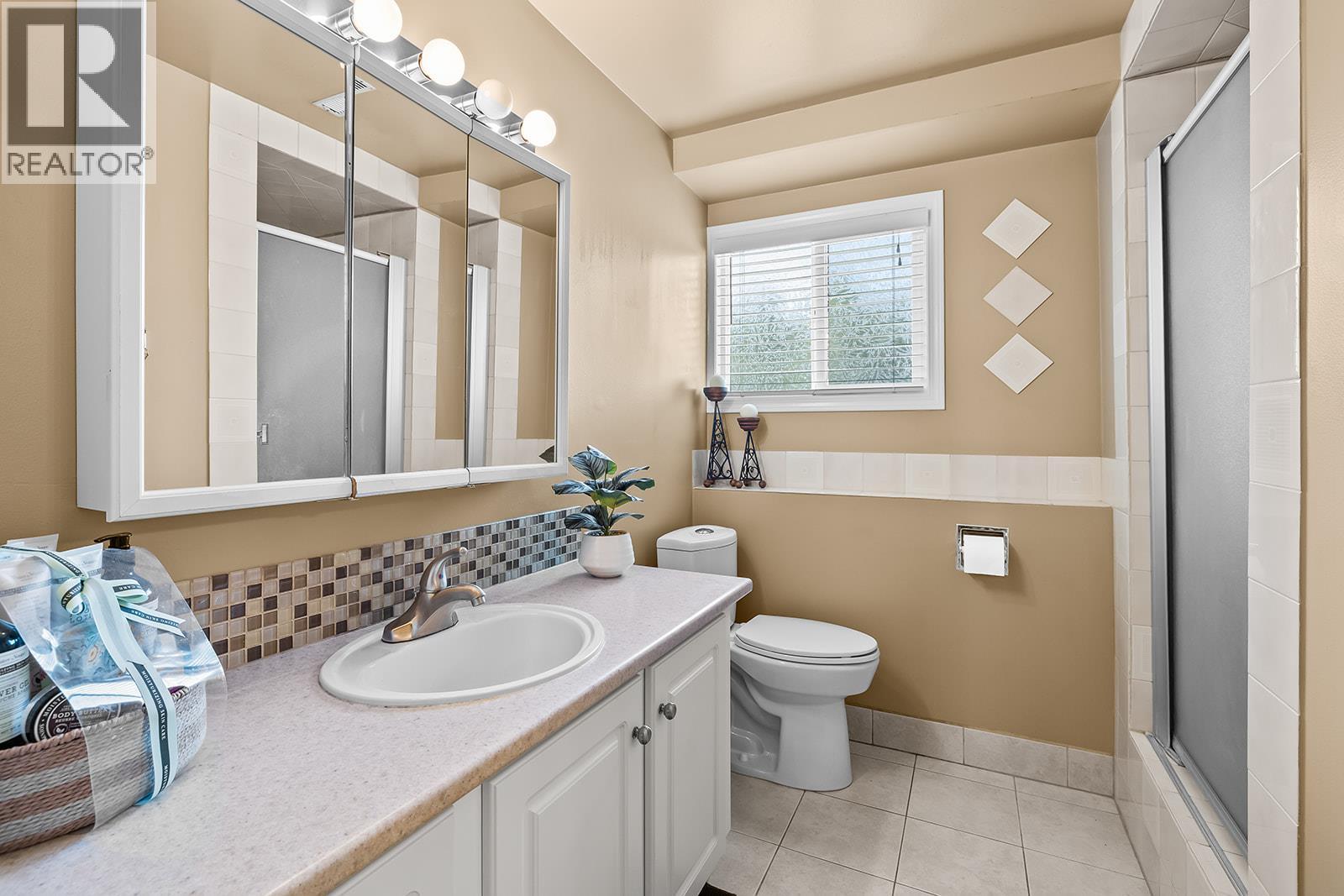 Photo 29 of 1085 Tamarack Drive, Kelowna BC