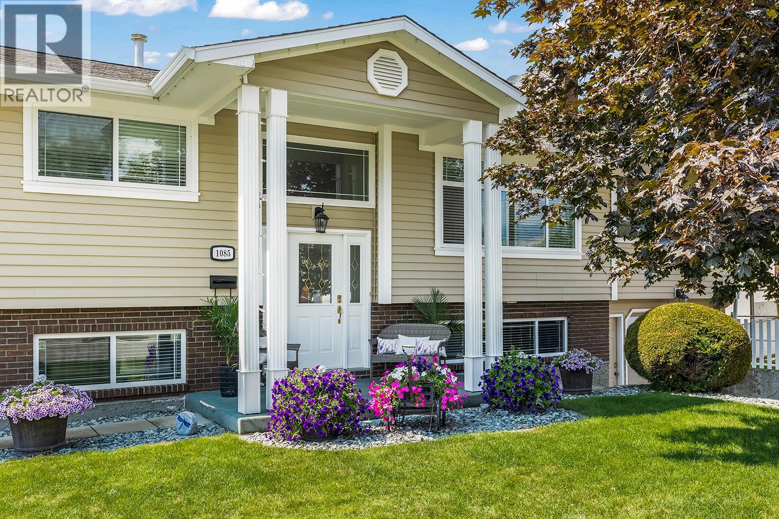 Photo 1 of 1085 Tamarack Drive, Kelowna BC