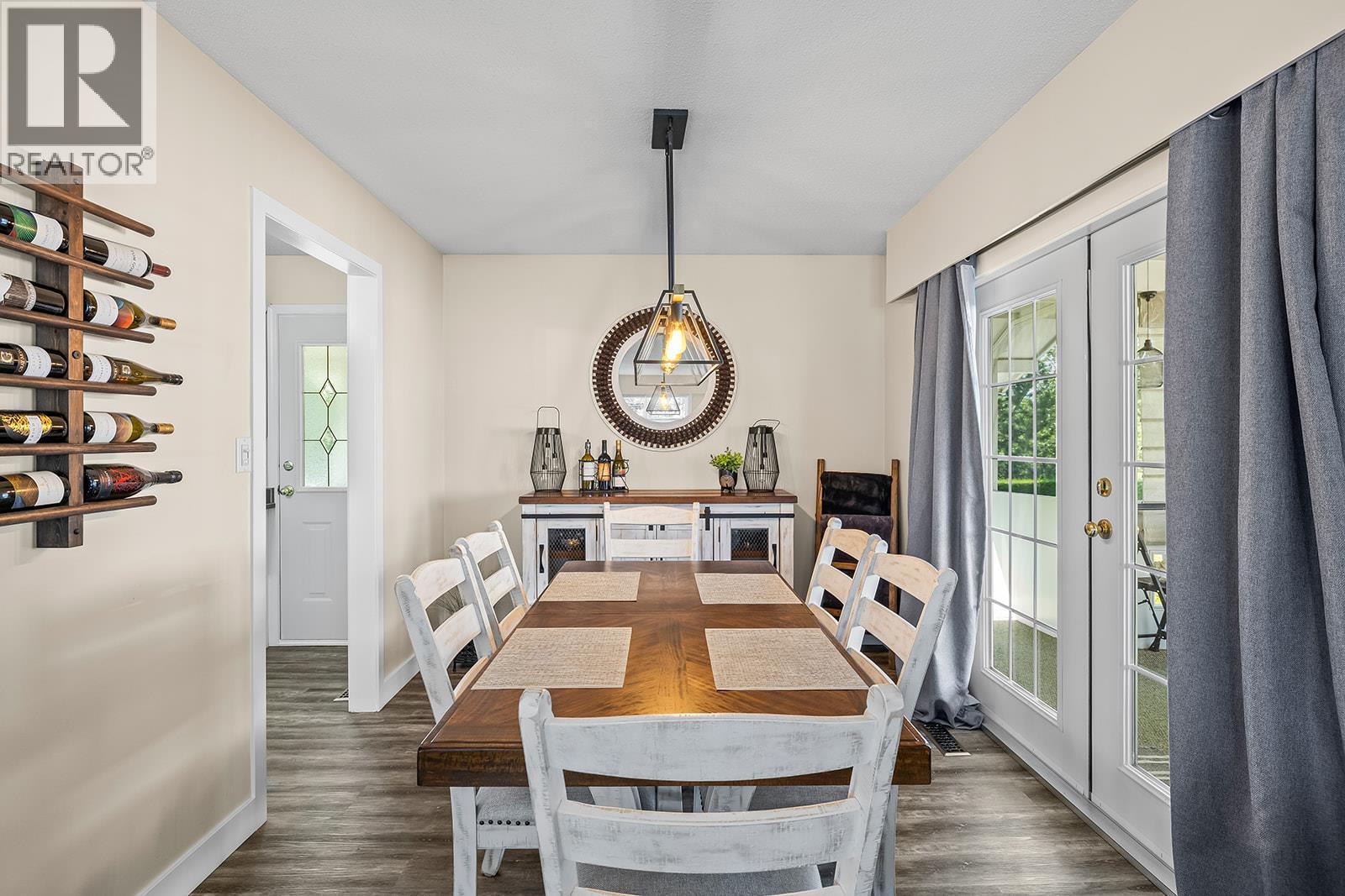 Photo 14 of 1085 Tamarack Drive, Kelowna BC
