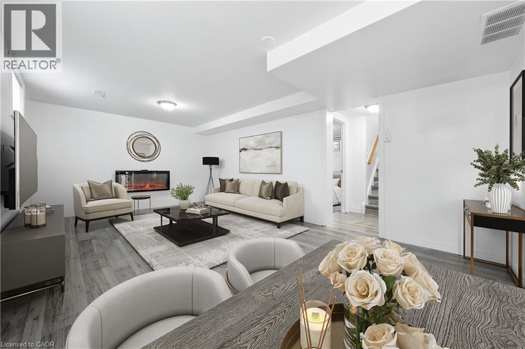 Photo 32 of 854 Guelph Street, Kitchener ON