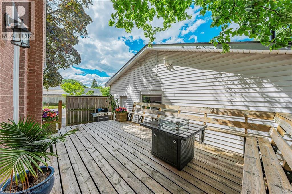 Photo 45 of 854 Guelph Street, Kitchener ON