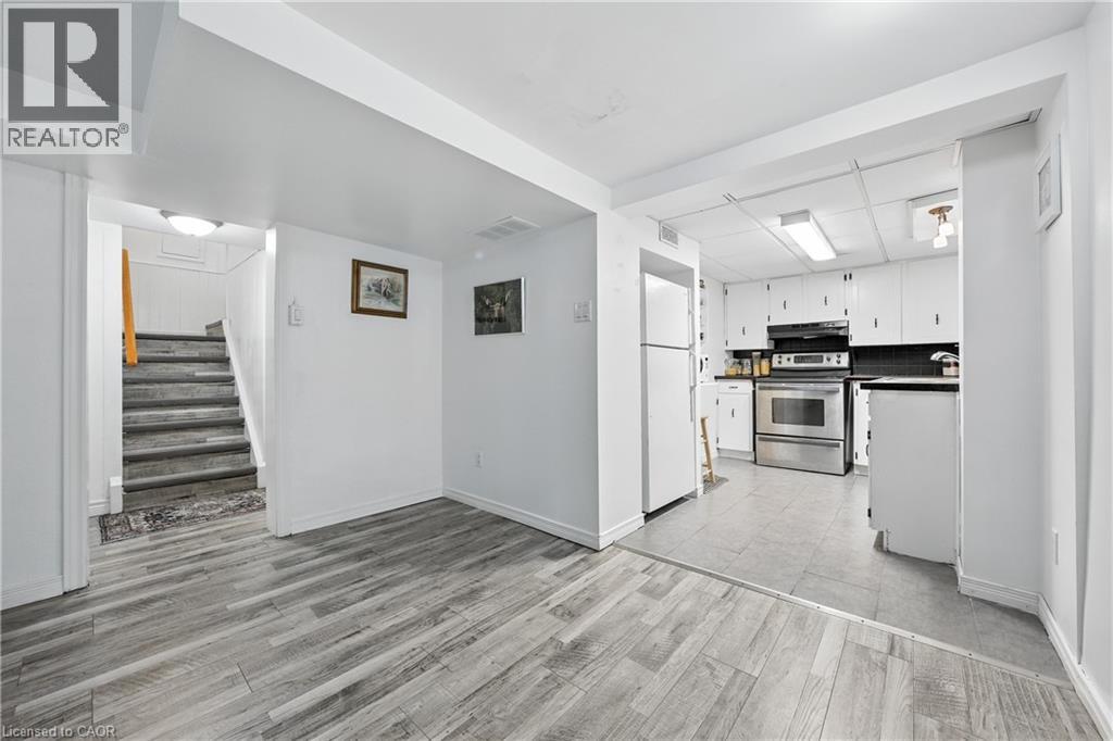 Photo 26 of 854 Guelph Street, Kitchener ON