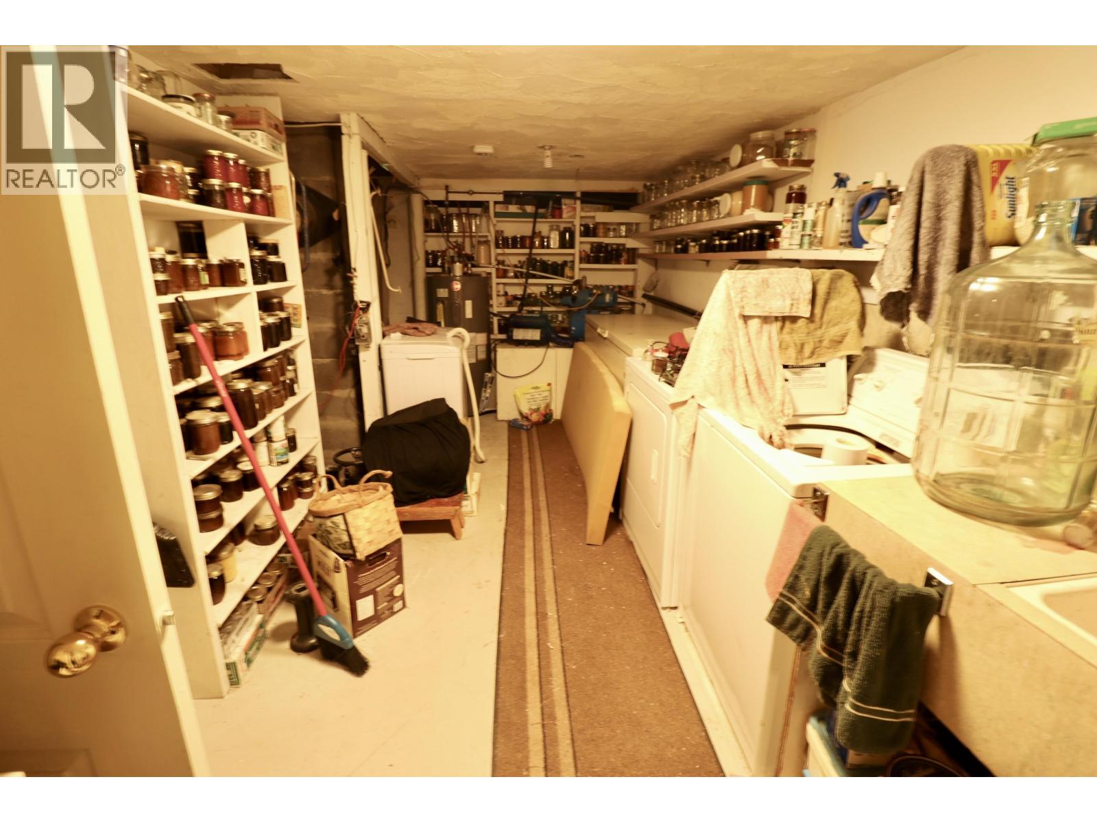 Photo 3 of 38223 Bannock Road, Hixon BC