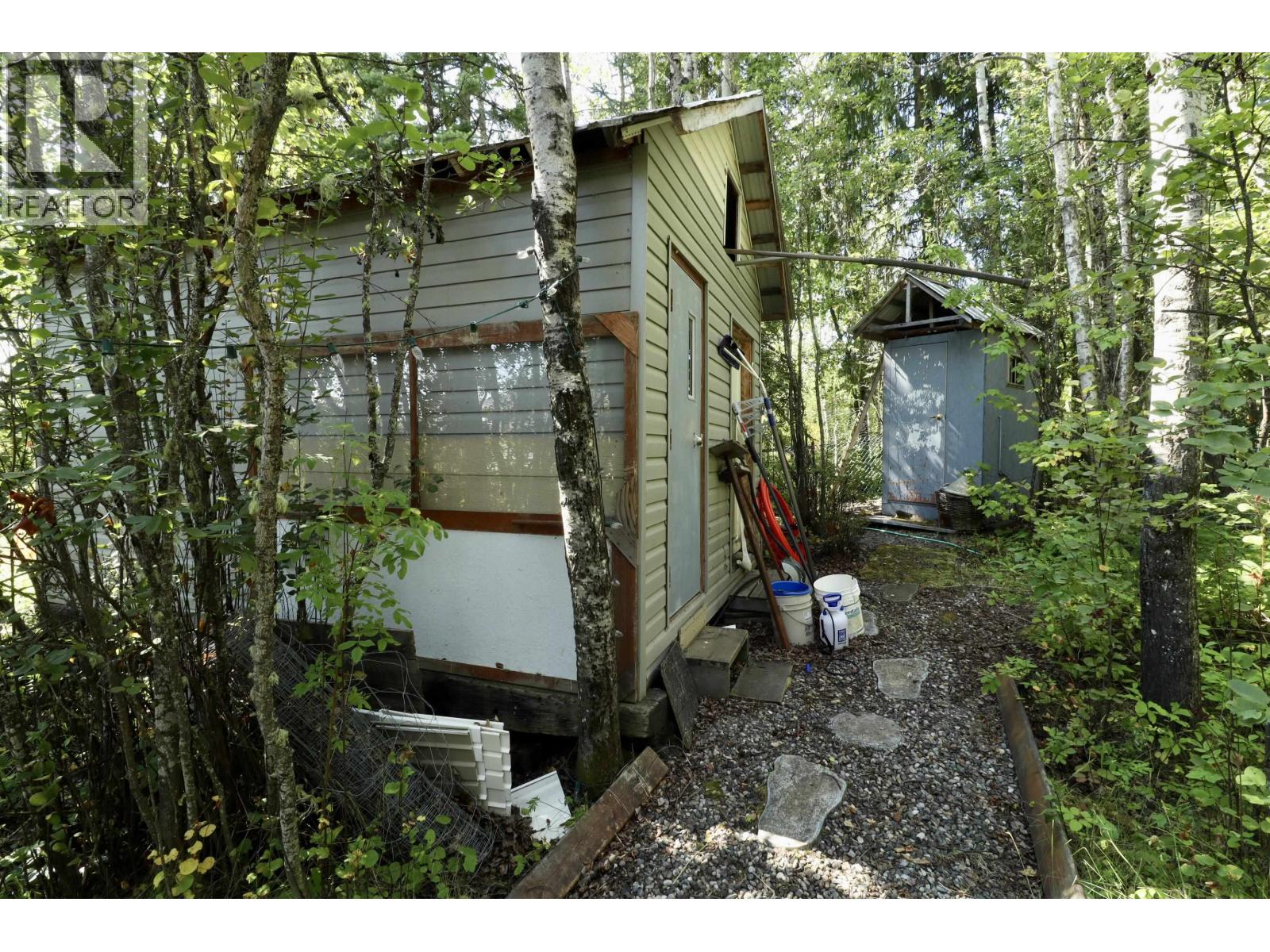 Photo 25 of 38223 Bannock Road, Hixon BC
