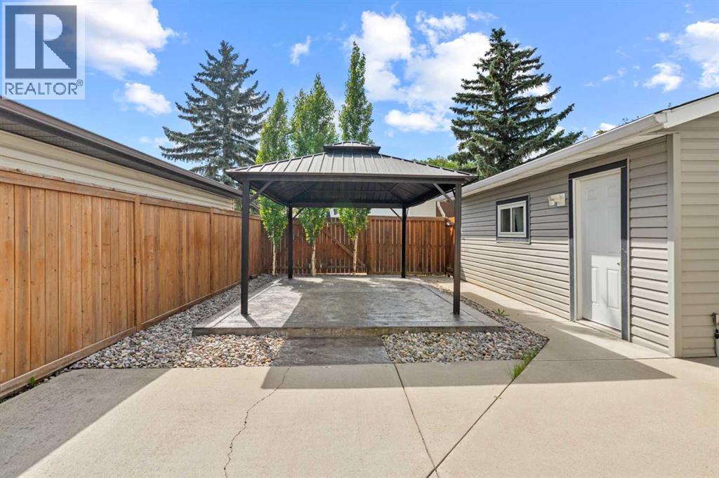 Photo 35 of 51 Whitewood Bay Ne, Calgary AB
