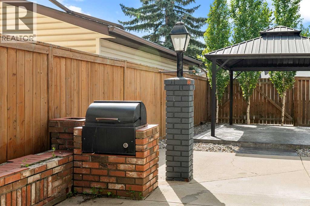 Photo 32 of 51 Whitewood Bay Ne, Calgary AB