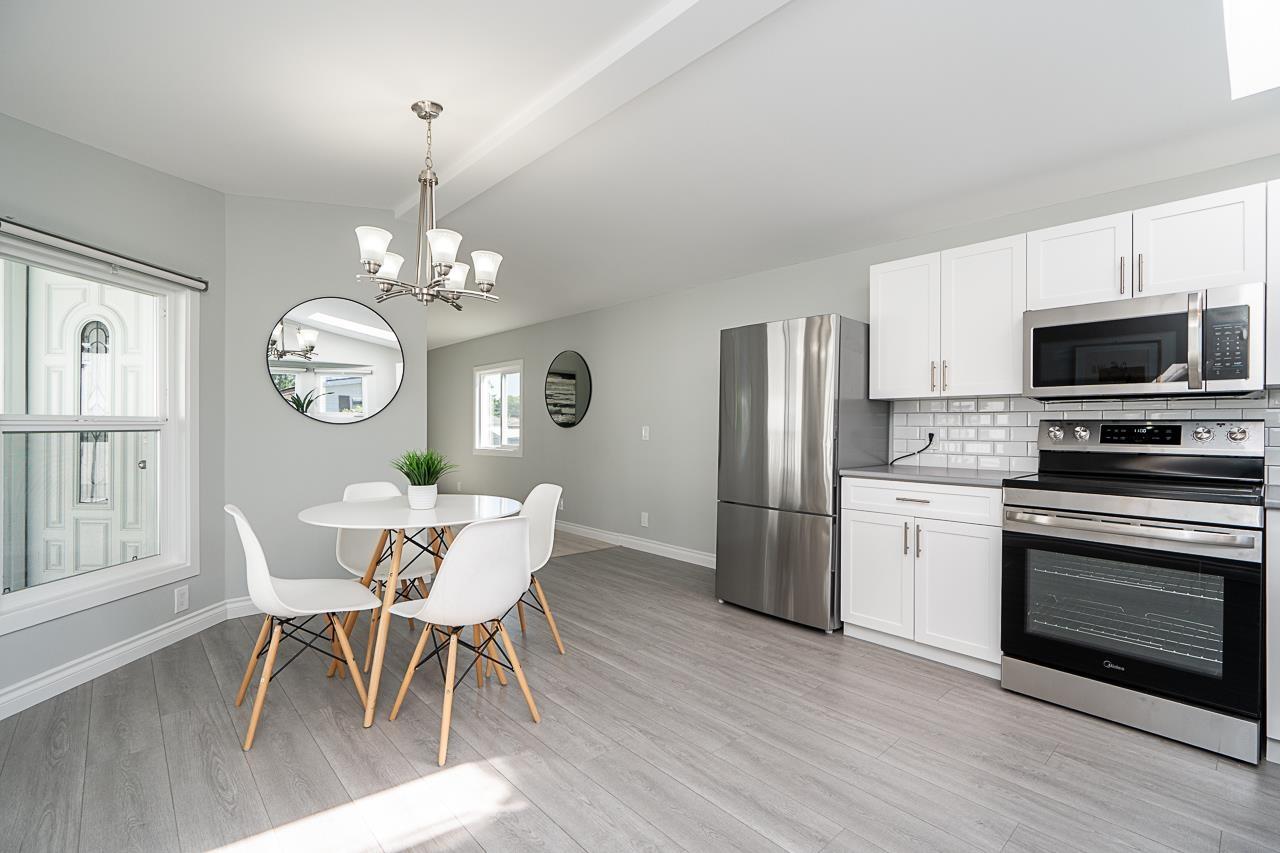House in Surrey - Image 9