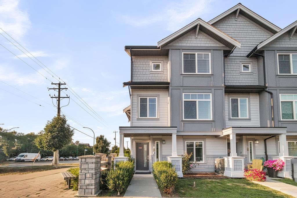 Photo 1 of 10 19239 70 Avenue, Surrey BC