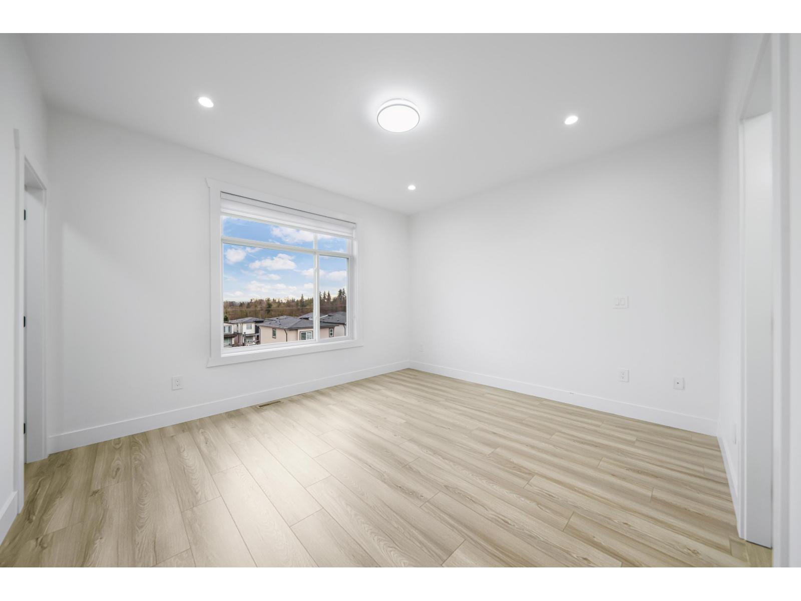 16762 16 AVENUE, Surrey