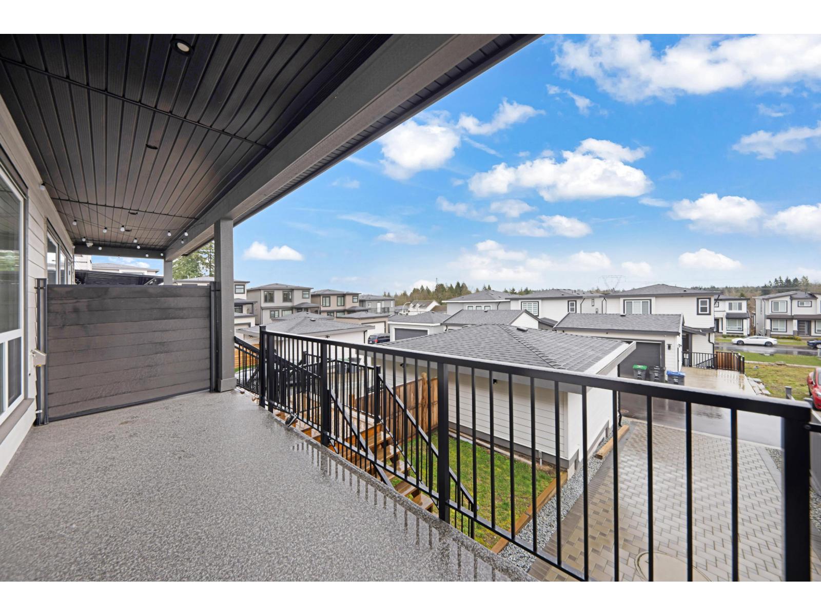 16762 16 AVENUE, Surrey