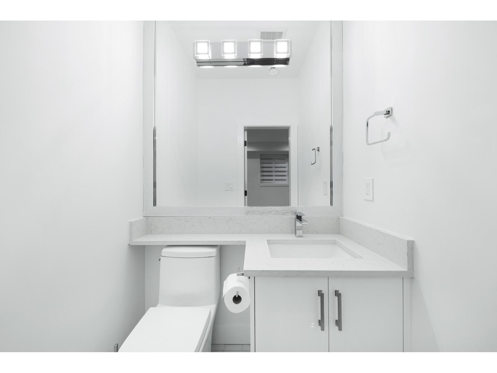 16762 16 AVENUE, Surrey